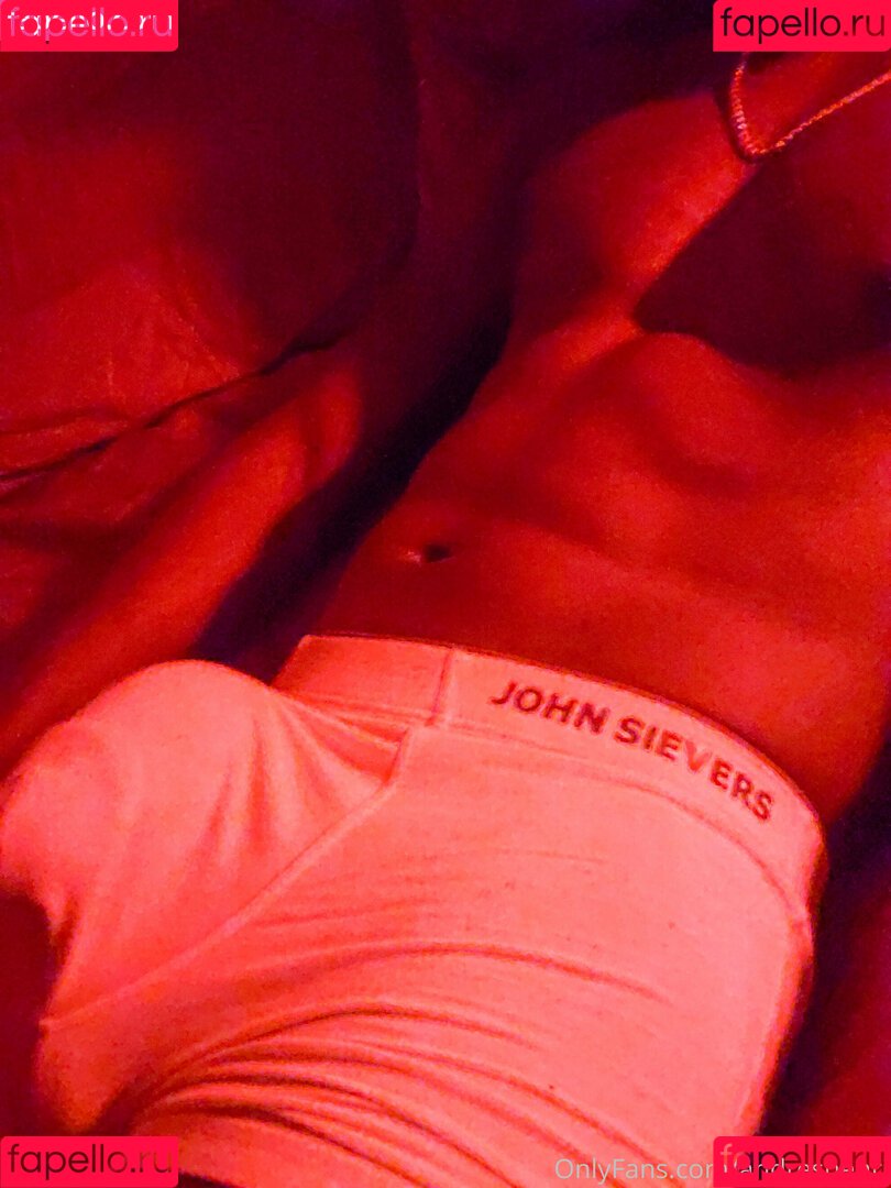 andreshenri Onlyfans Photo Gallery 