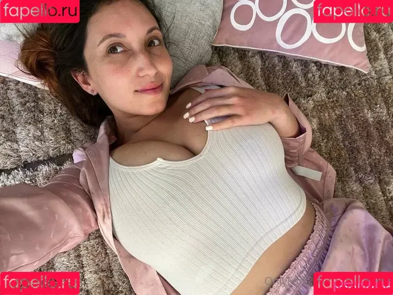 Milaofficialmila Onlyfans Photo Gallery 