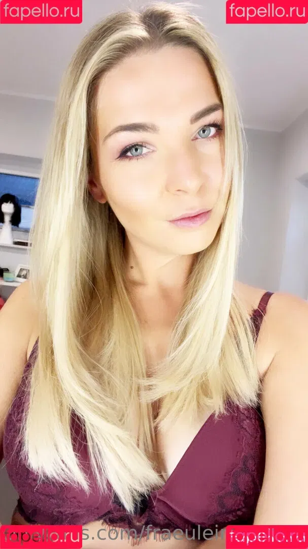 Fräulein_Aurora Onlyfans Photo Gallery 