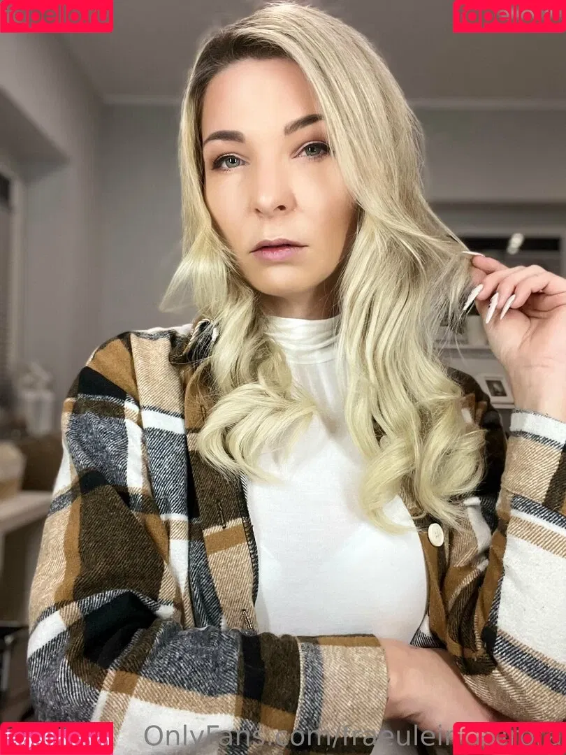 Fräulein_Aurora Onlyfans Photo Gallery 