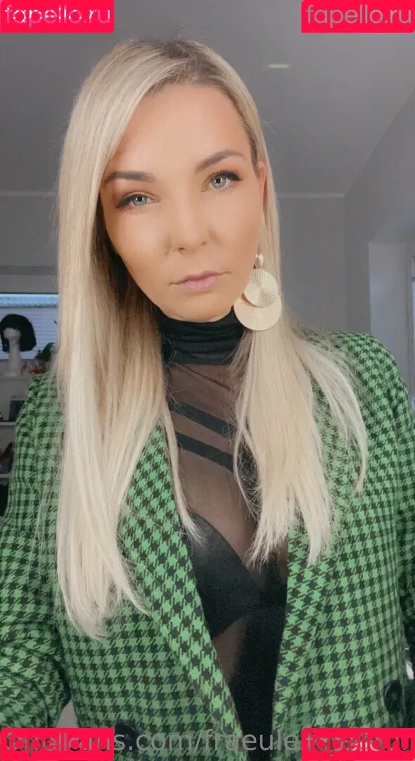 Fräulein_Aurora Onlyfans Photo Gallery 
