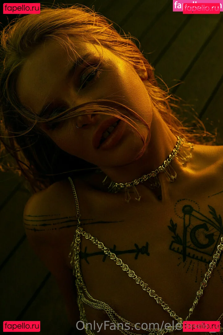 Fräulein_Aurora Onlyfans Photo Gallery 