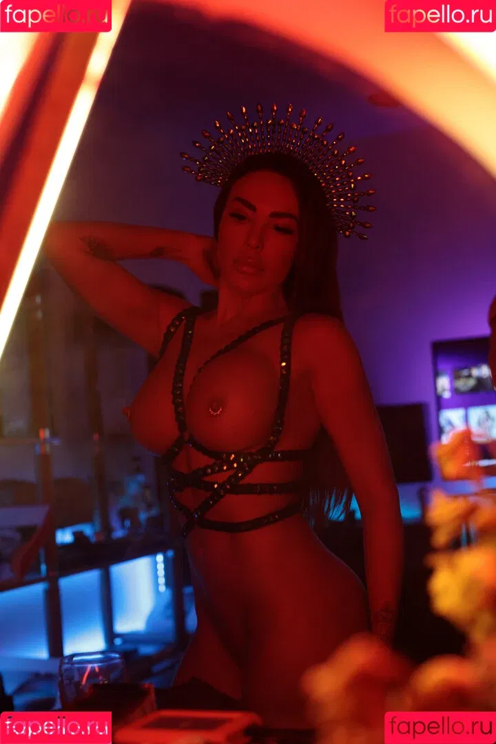 Amber Emery Onlyfans Photo Gallery 