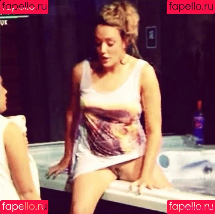 Charlotte Crosby Onlyfans Photo Gallery 
