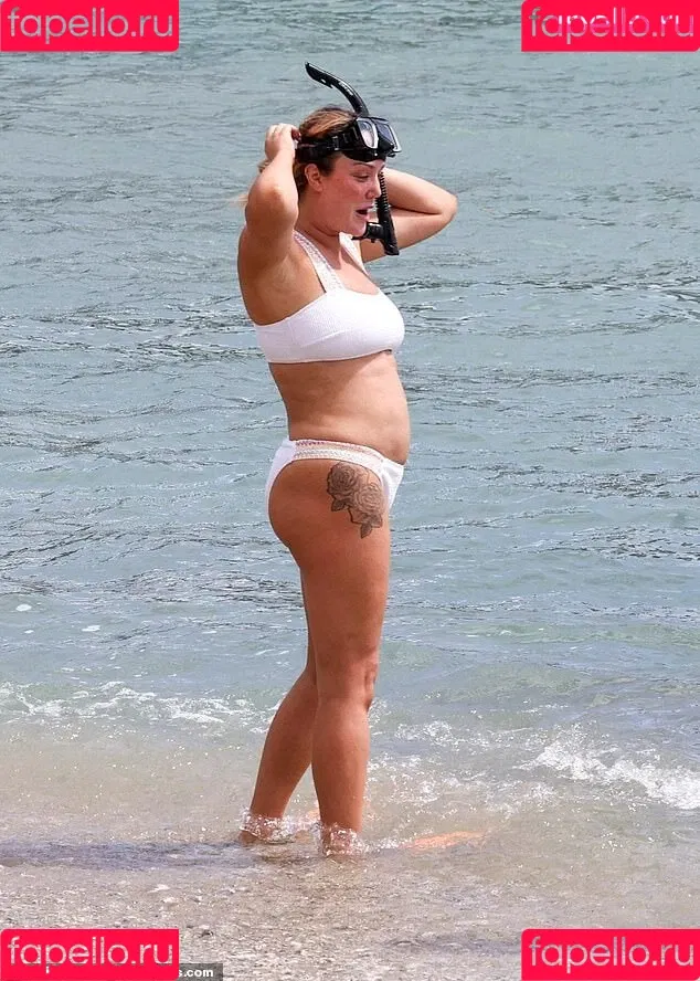 Charlotte Crosby Onlyfans Photo Gallery 