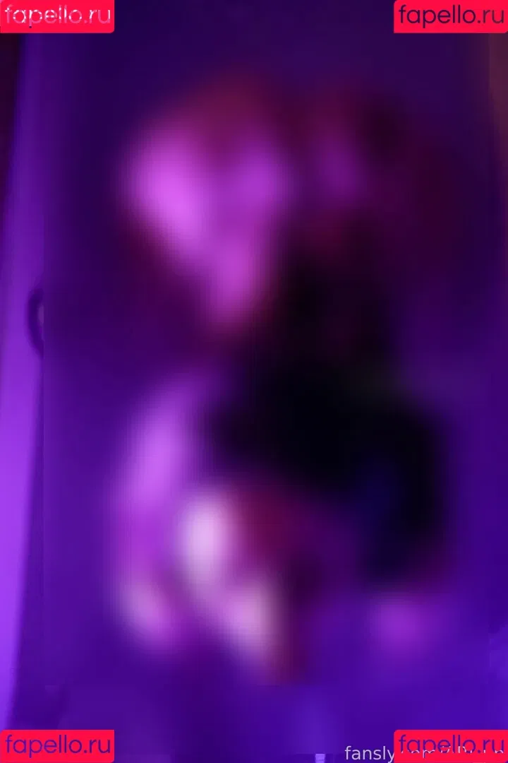 ARi_pb Onlyfans Photo Gallery 