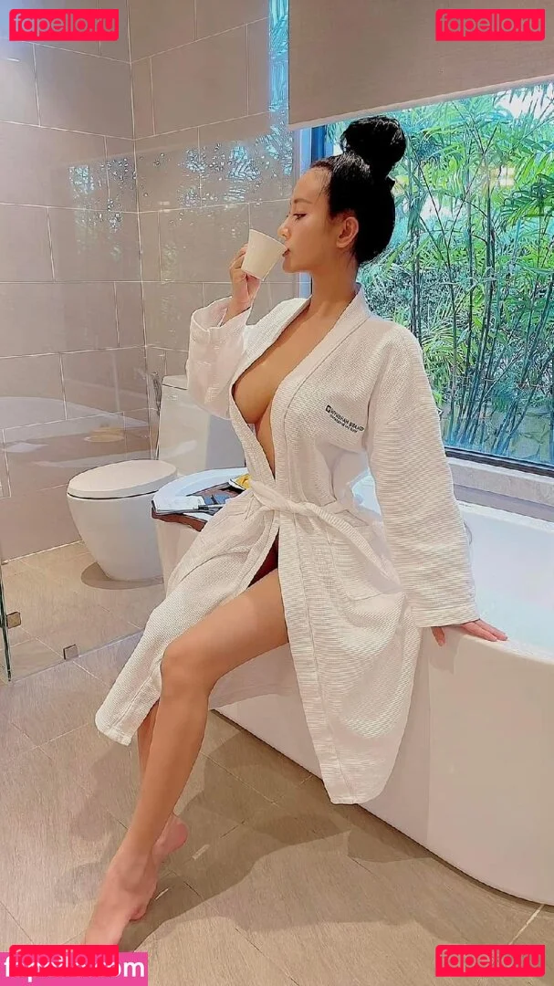 Pongkyubi1995 Onlyfans Photo Gallery 