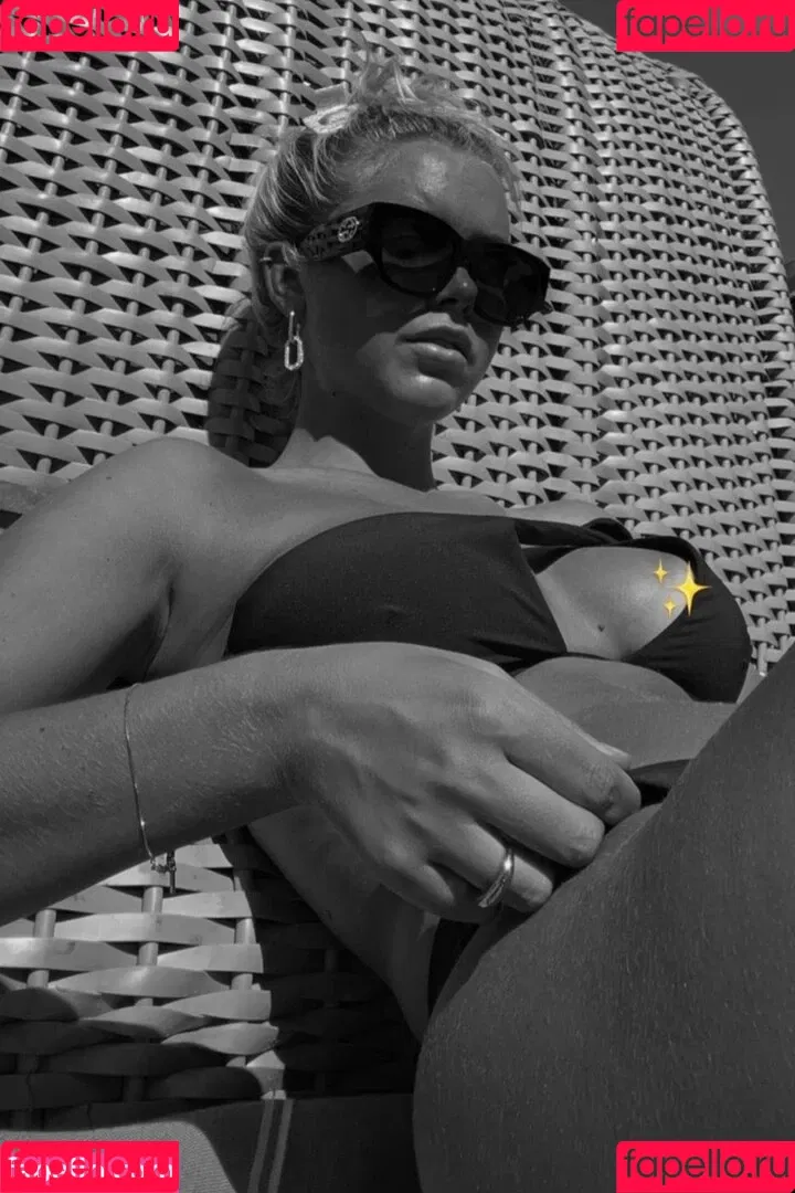 Anna Maria Schimanski Onlyfans Photo Gallery 