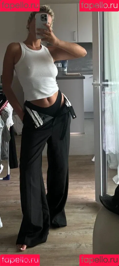 Anna Maria Schimanski Onlyfans Photo Gallery 