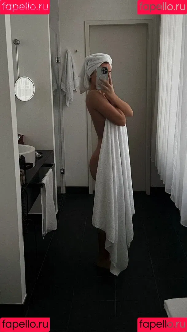 Anna Maria Schimanski Onlyfans Photo Gallery 