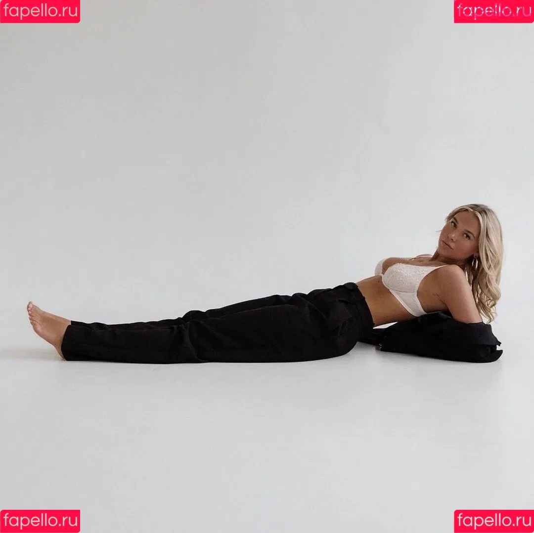 Anna Maria Schimanski Onlyfans Photo Gallery 