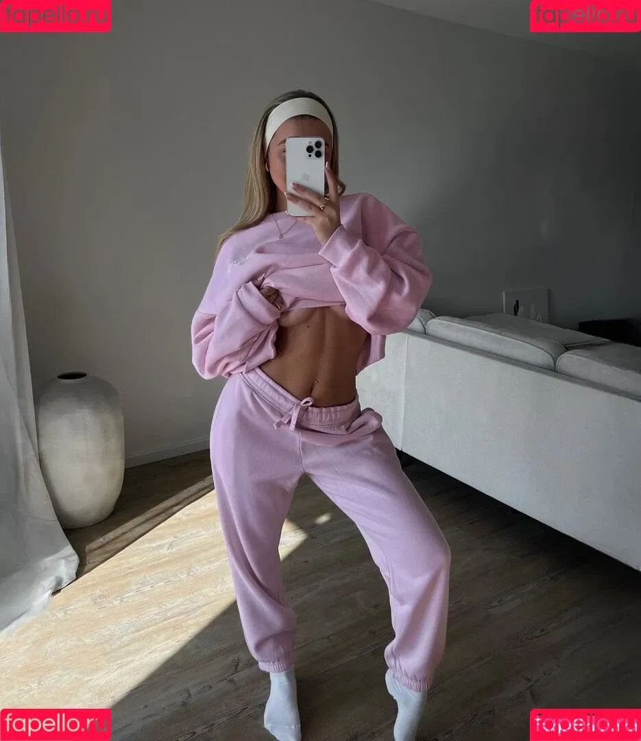 Anna Maria Schimanski Onlyfans Photo Gallery 