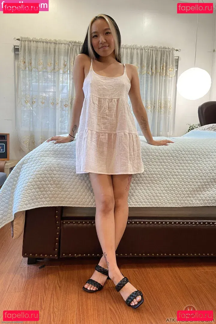 Asia Lee Onlyfans Photo Gallery 