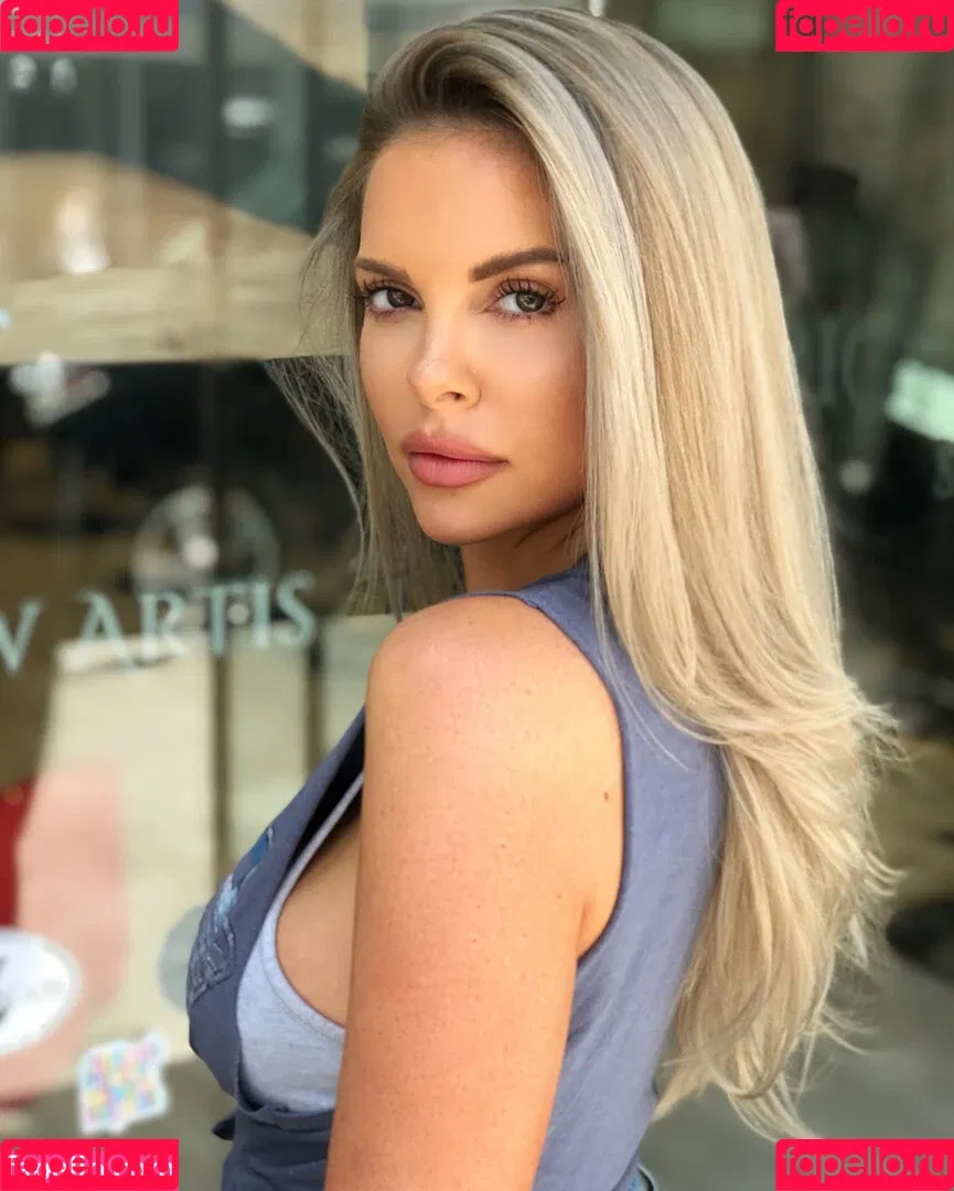 Kayla Collins Onlyfans Photo Gallery 