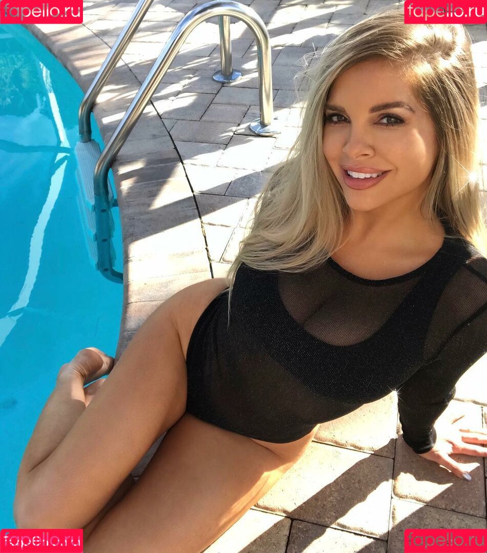 Kayla Collins Onlyfans Photo Gallery 