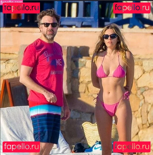 Keeley Hazell Onlyfans Photo Gallery 