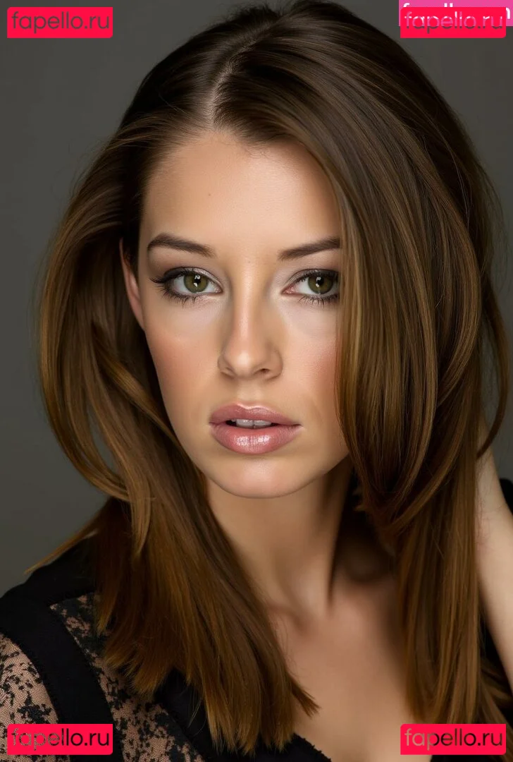 Keeley Hazell Onlyfans Photo Gallery 