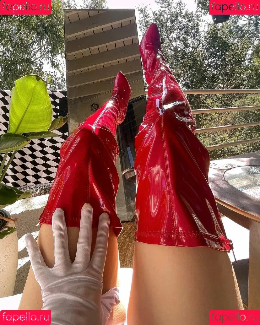 Emilia.Taylor Onlyfans Photo Gallery 