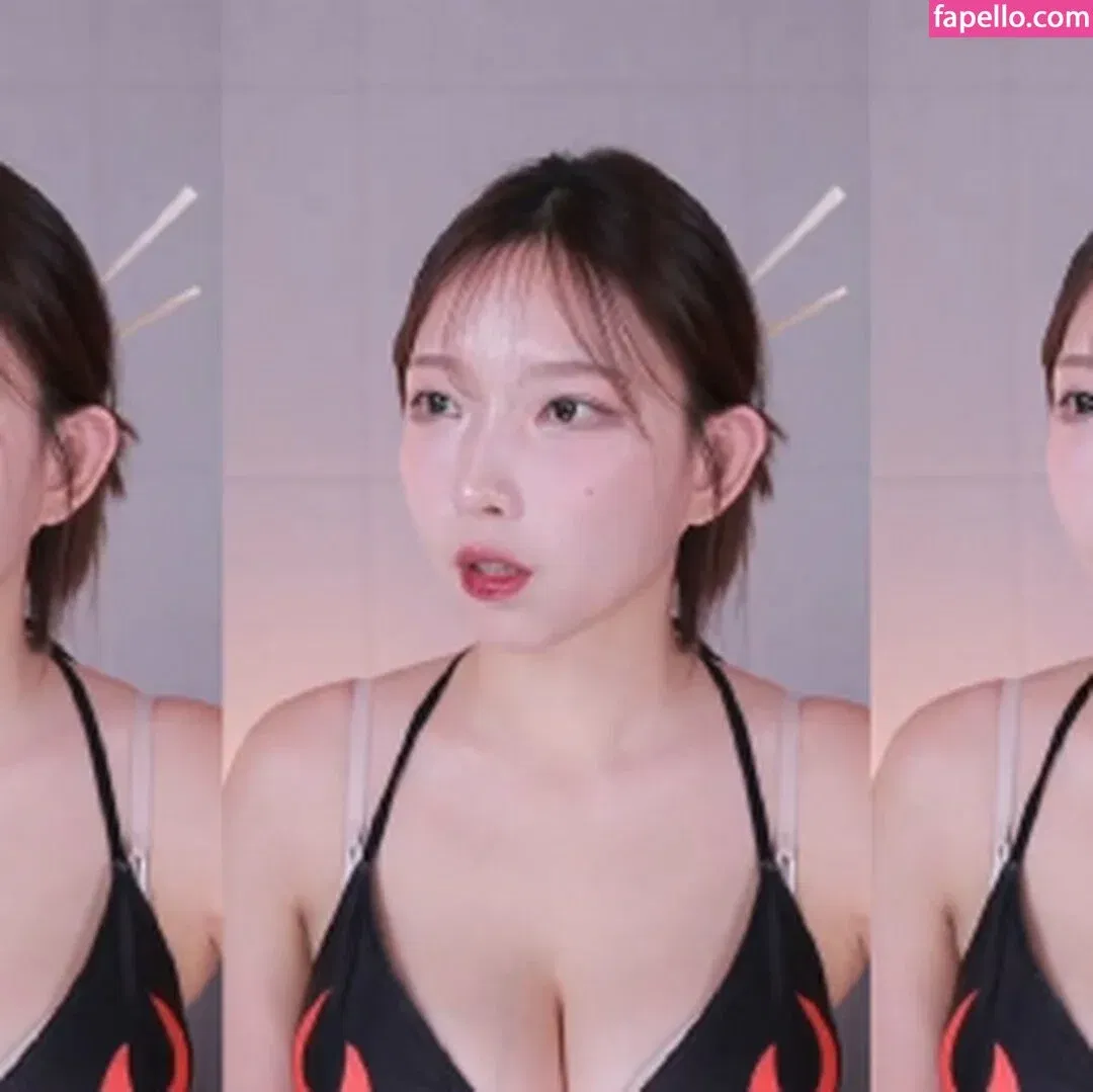 leelate Onlyfans Photo Gallery 