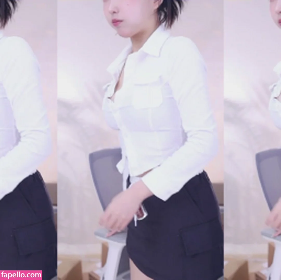 leelate Onlyfans Photo Gallery 