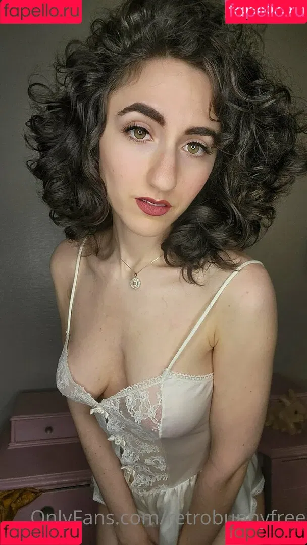 retrobunnyfree Onlyfans Photo Gallery 