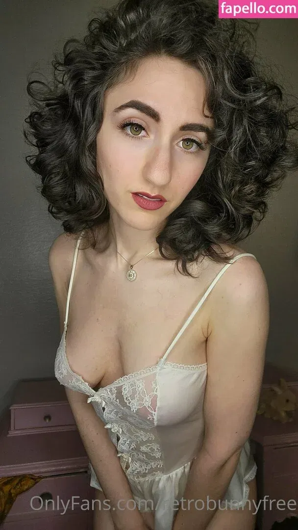 retrobunnyfree Onlyfans Photo Gallery 