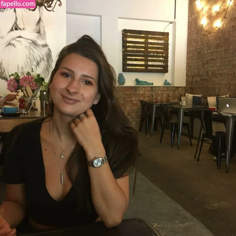 tinygirl69 Onlyfans Photo Gallery 