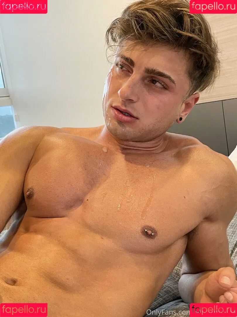 effortprivate Onlyfans Photo Gallery 