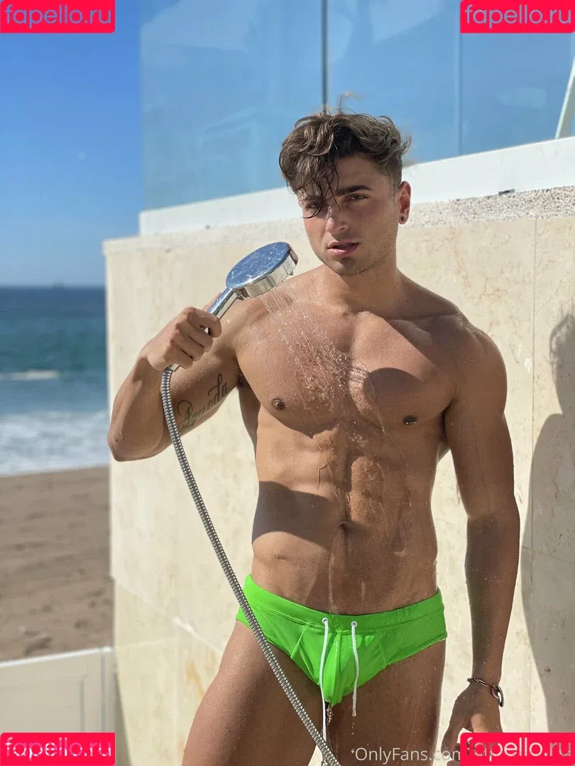 effortprivate Onlyfans Photo Gallery 