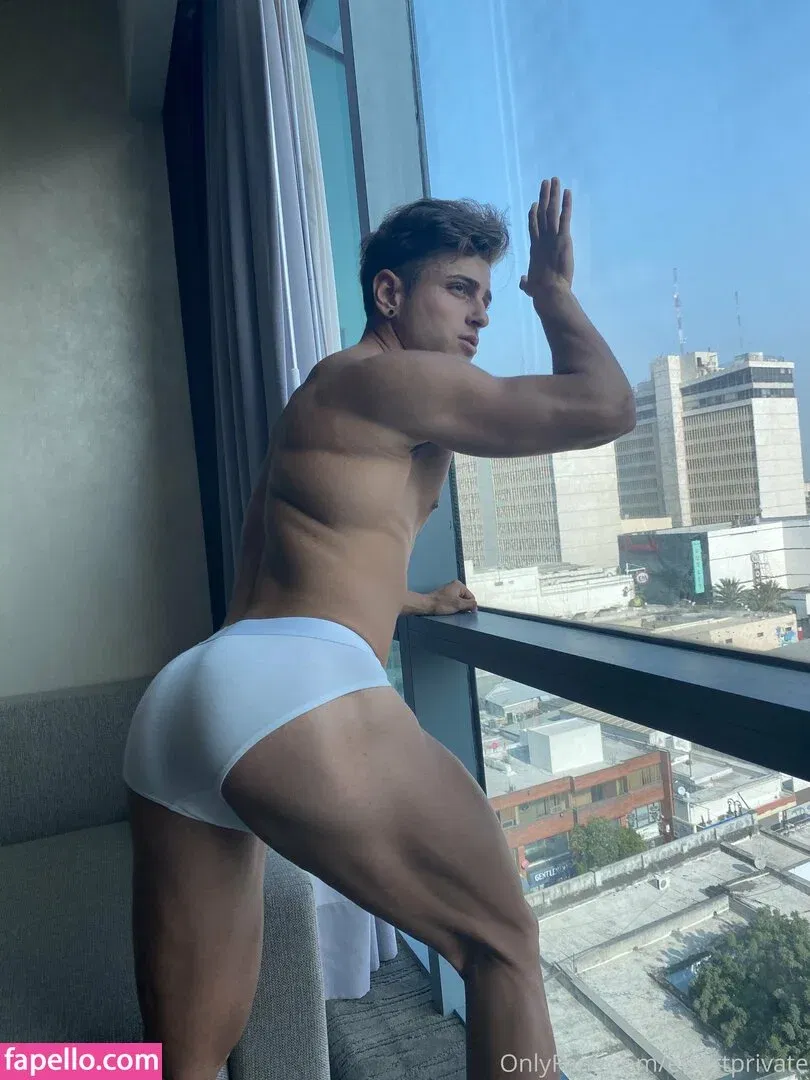 effortprivate Onlyfans Photo Gallery 