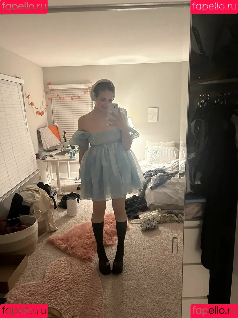 angeleven Onlyfans Photo Gallery 
