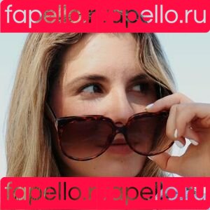 Eleyna Leon Onlyfans Photo Gallery 