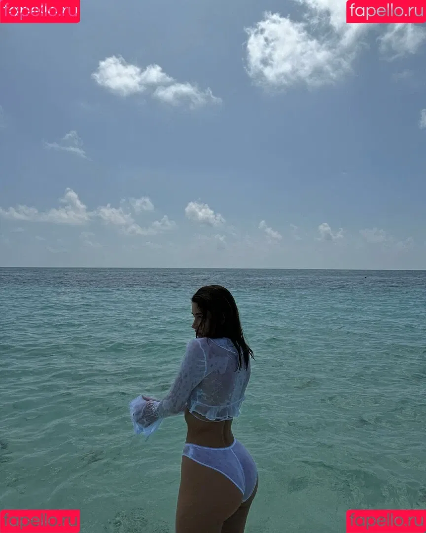 Alina.garage Onlyfans Photo Gallery 