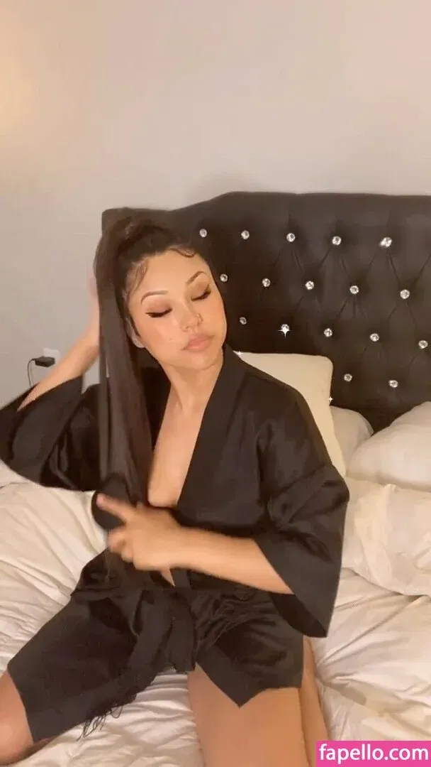 Alisa Nouchi Onlyfans Photo Gallery 