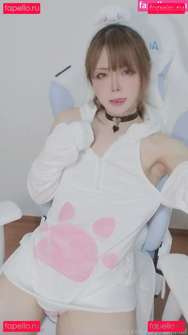 Pigmananal Onlyfans Photo Gallery 