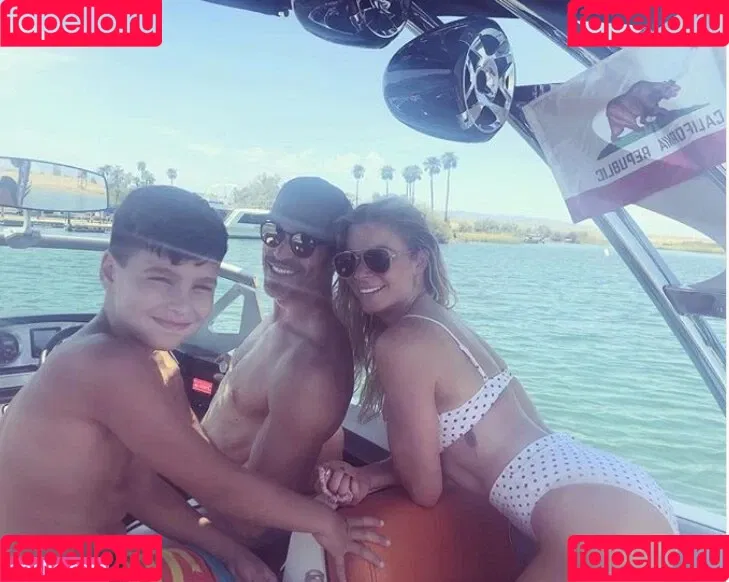 Leann Rimes Onlyfans Photo Gallery 