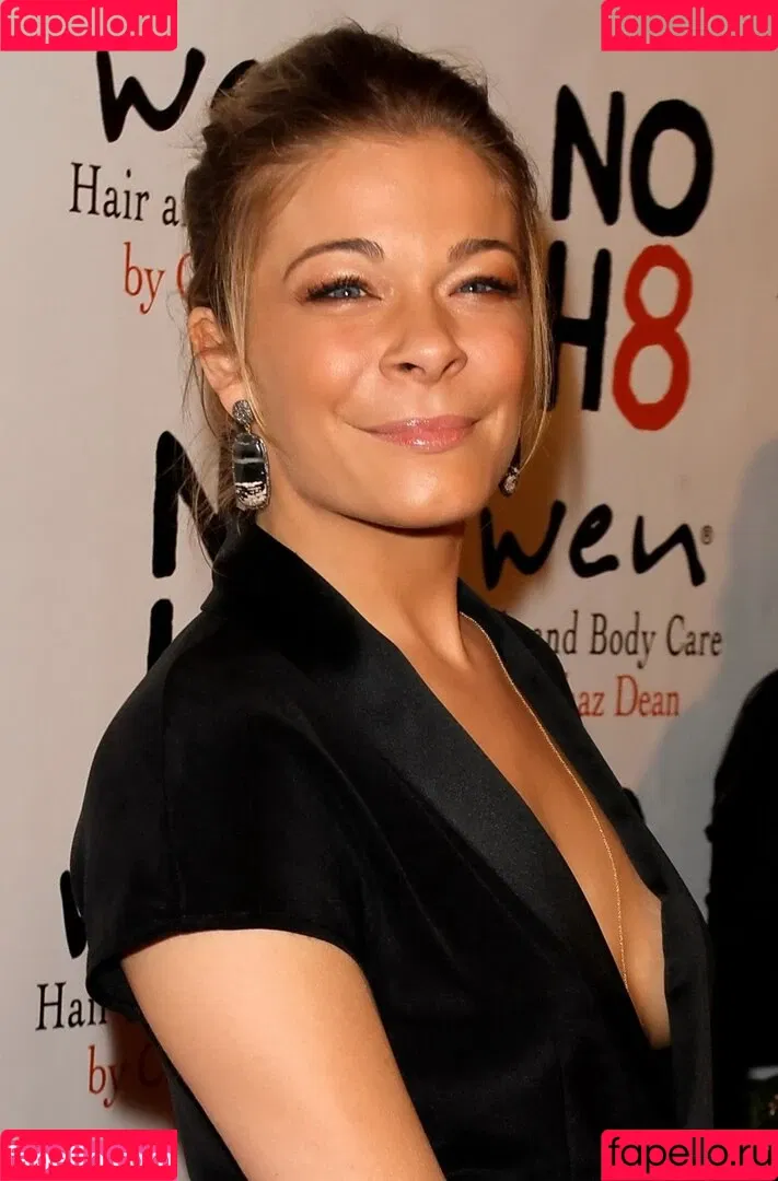 Leann Rimes Onlyfans Photo Gallery 