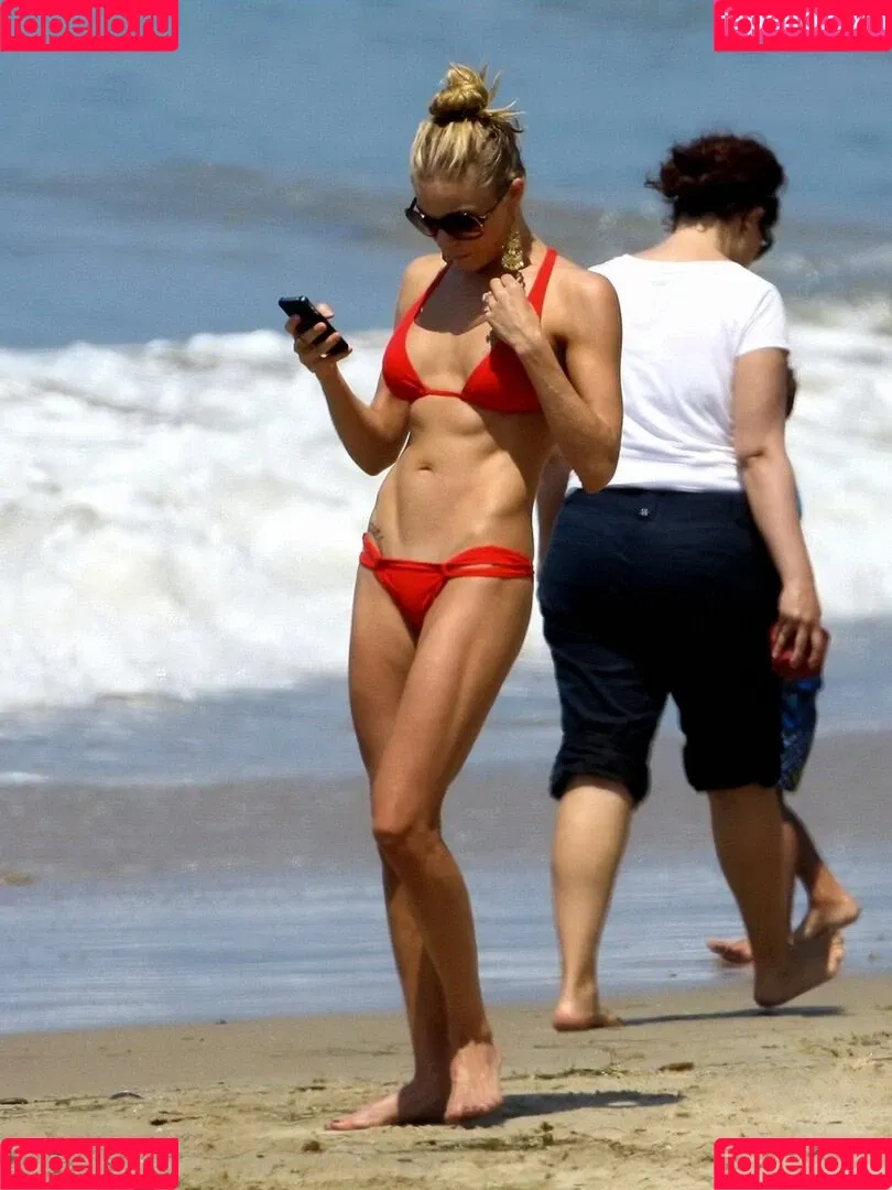 Leann Rimes Onlyfans Photo Gallery 