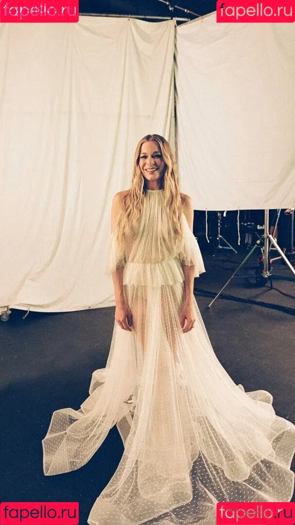 Leann Rimes Onlyfans Photo Gallery 