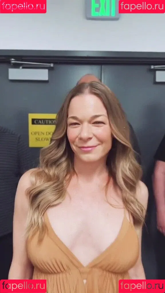Leann Rimes Onlyfans Photo Gallery 