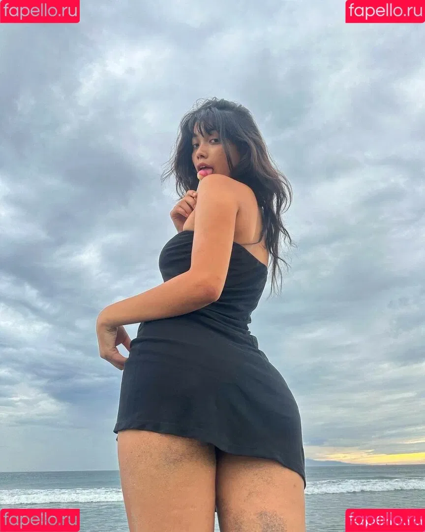 Mayuri Onlyfans Photo Gallery 