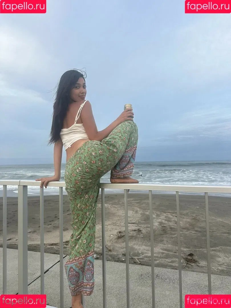 Mayuri Onlyfans Photo Gallery 