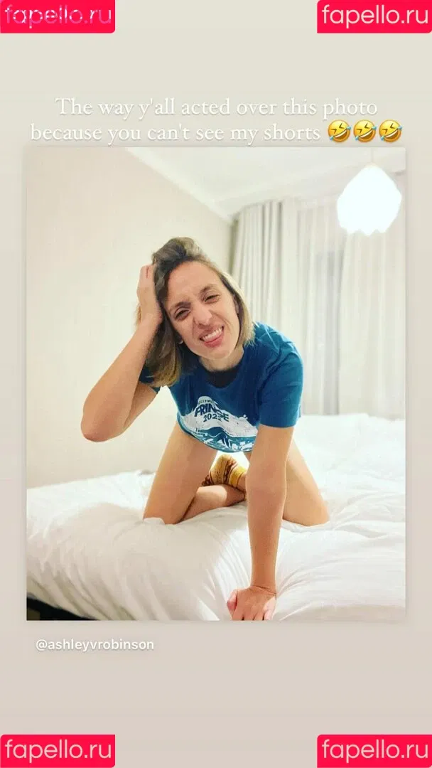 Ashley Victoria Robinson Onlyfans Photo Gallery 