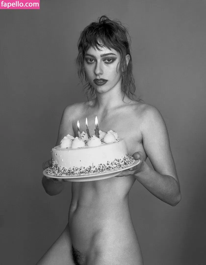 King Princess Onlyfans Photo Gallery 