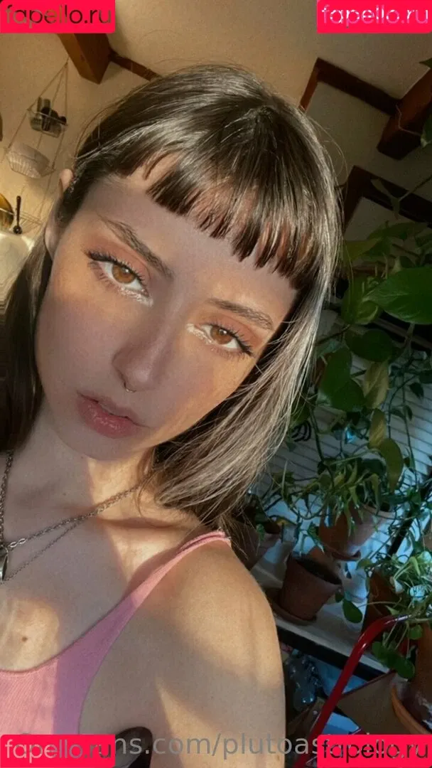 plutoastrology Onlyfans Photo Gallery 
