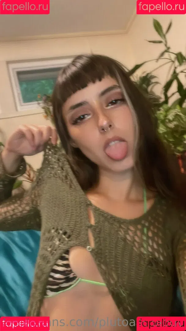 plutoastrology Onlyfans Photo Gallery 