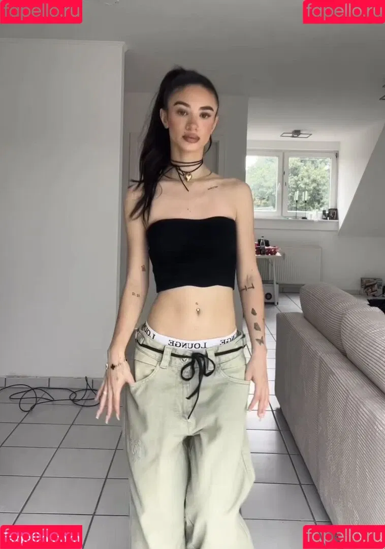 Rossellaml Onlyfans Photo Gallery 