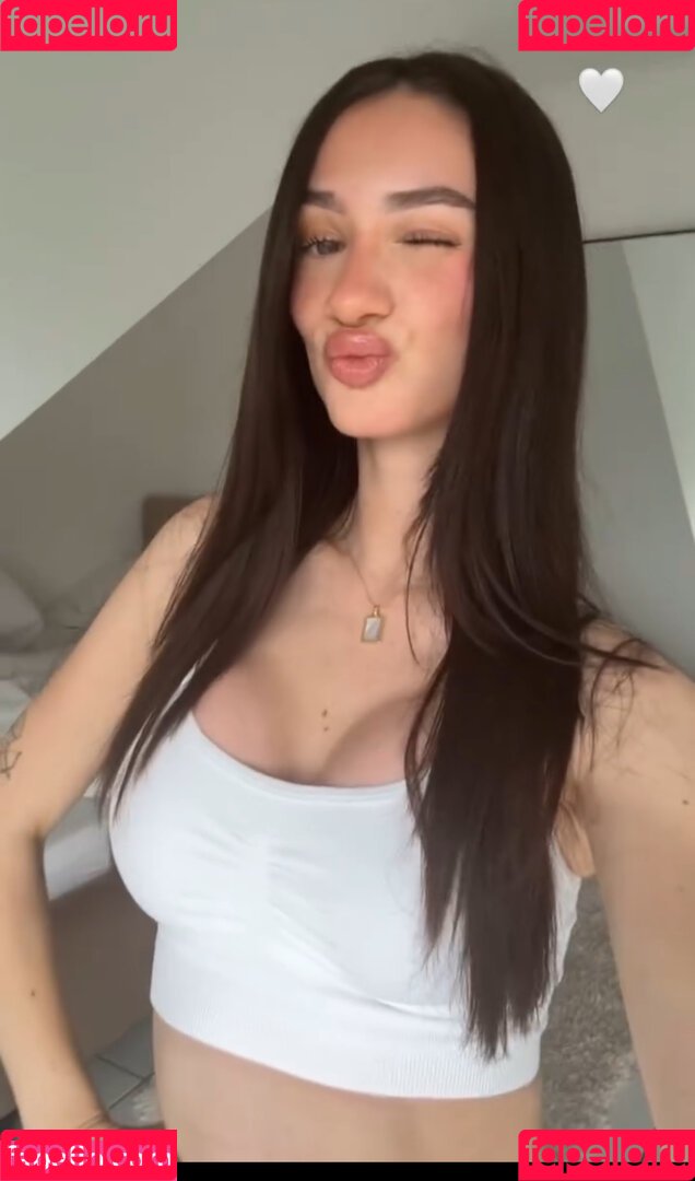 Rossellaml Onlyfans Photo Gallery 