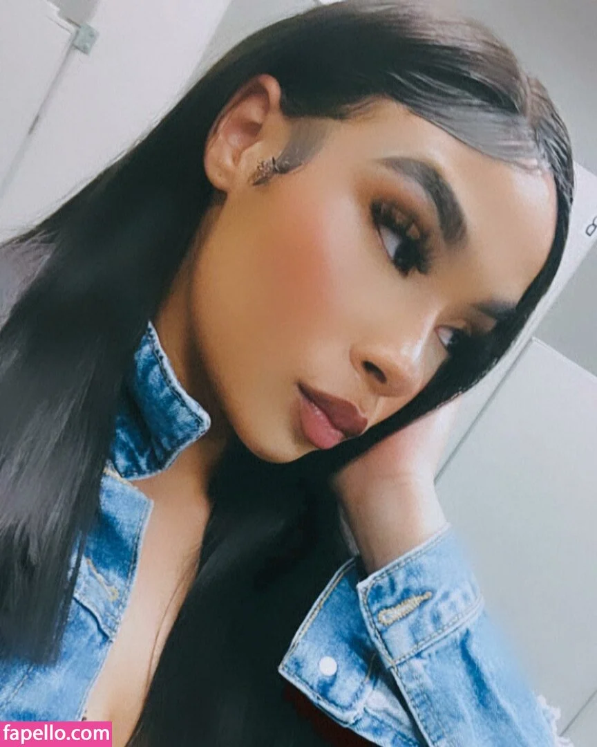 Briana Gates Onlyfans Photo Gallery 