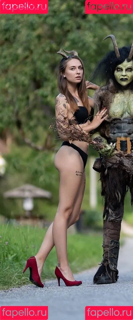 hi.iam.sara Onlyfans Photo Gallery 